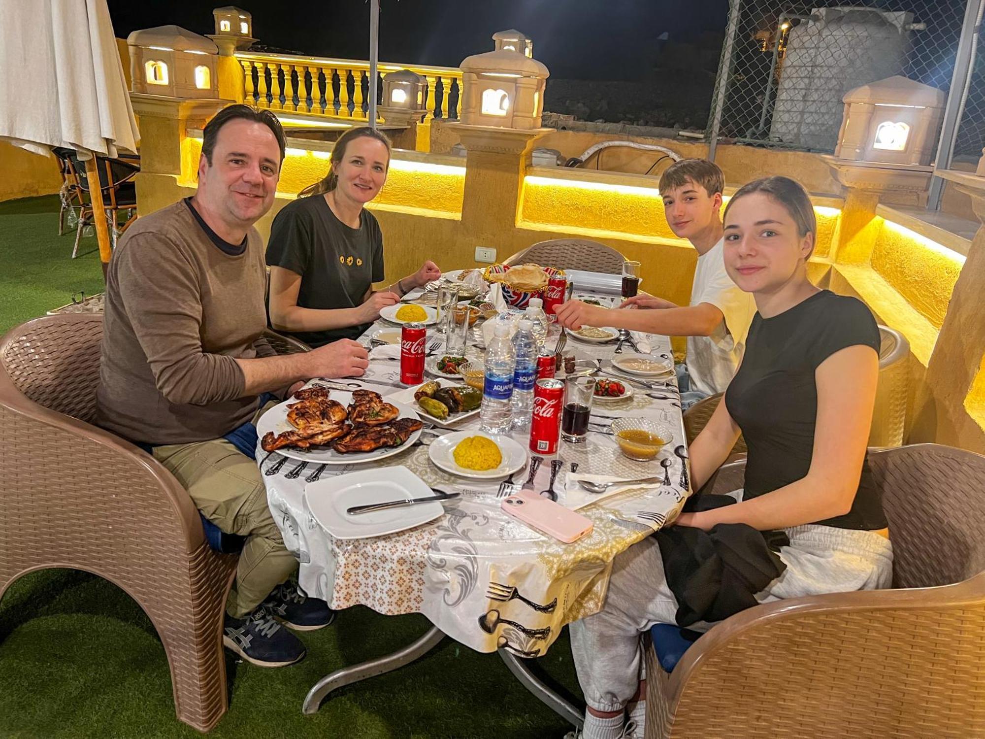 Hotel Sidi Hamad Pyramids View Kafret el-Gabal Zewnętrze zdjęcie